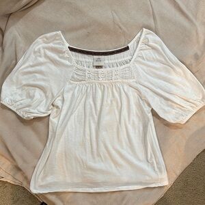 Knox Rose White Puff Sleeve Blouse with Smocked Design